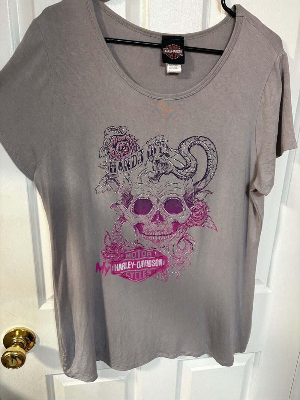 Harley-Davidson Gray Tee with Pink and Purple Sparkle  Skull Graphic